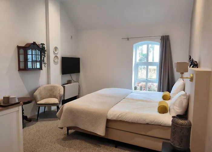 Mariafarm Bed & Breakfast Zevenbergen